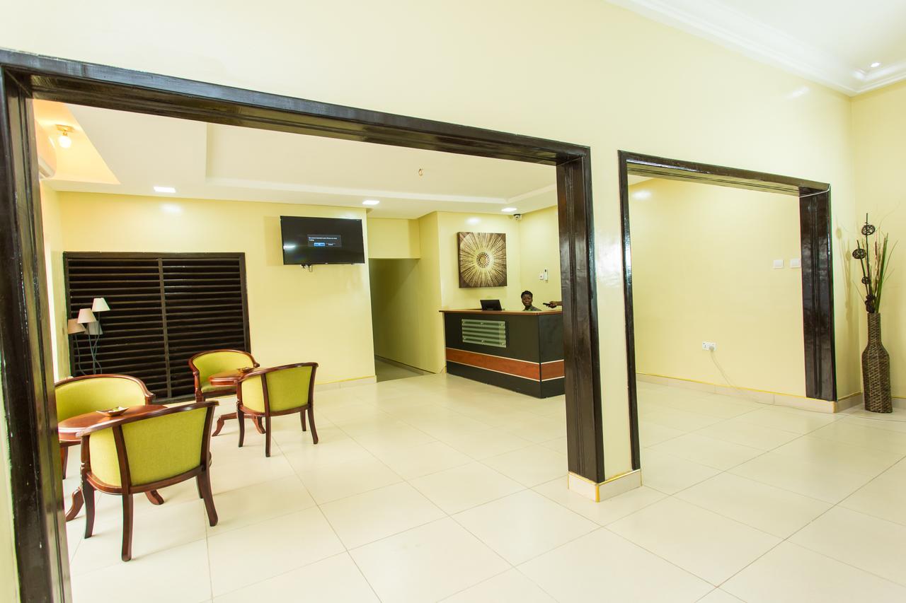 Relle Suites Hotel Ogbodjo Esterno foto