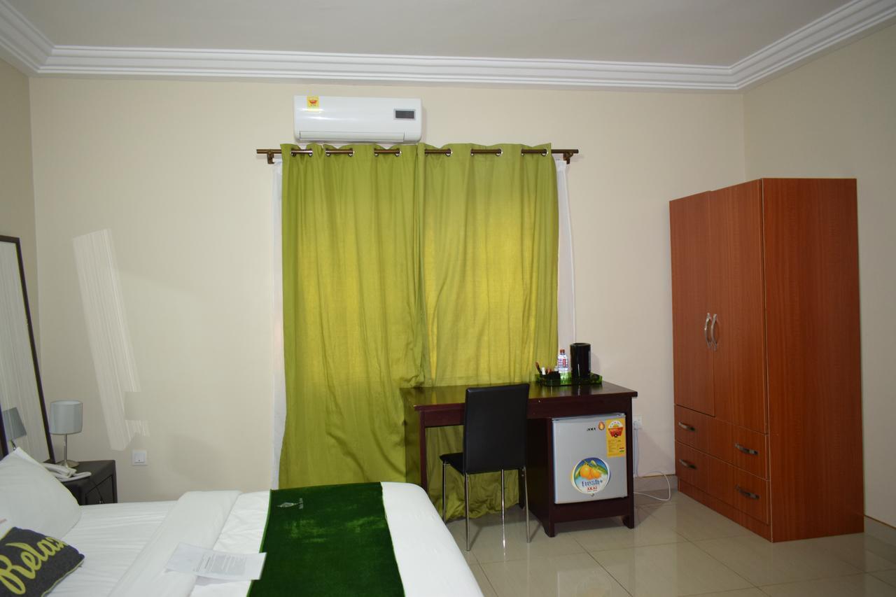 Relle Suites Hotel Ogbodjo Esterno foto